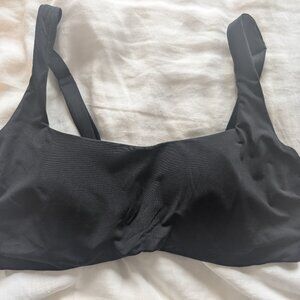 Athleta Black Square-Neck Bikini Top • Size 34D/34DD • Flattering Supportive Fit